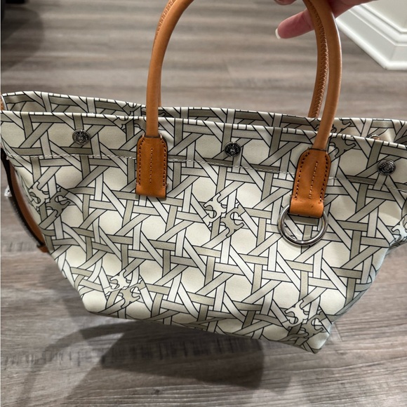 Tory Burch Canvas Basketweave New Ivory Basketweave Tote Crossbody Bag - Picture 4 of 8
